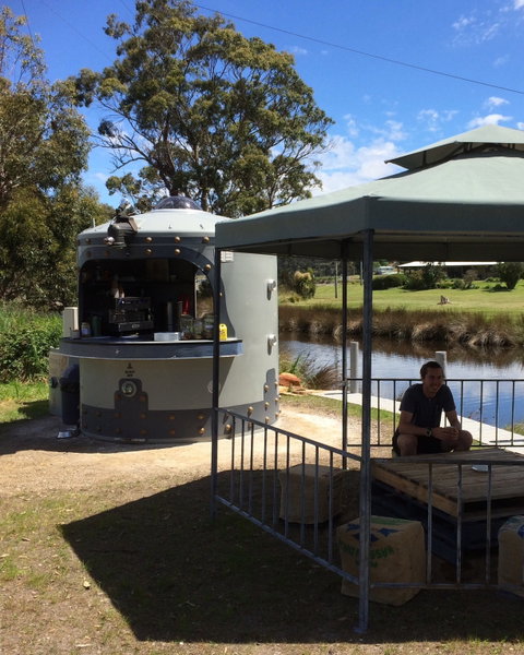 Rocket At The End Of The Road - Restaurant Darwin 0