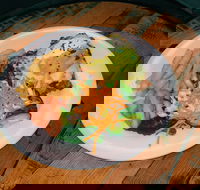 Three Little Pigs Tavern - Restaurant Darwin