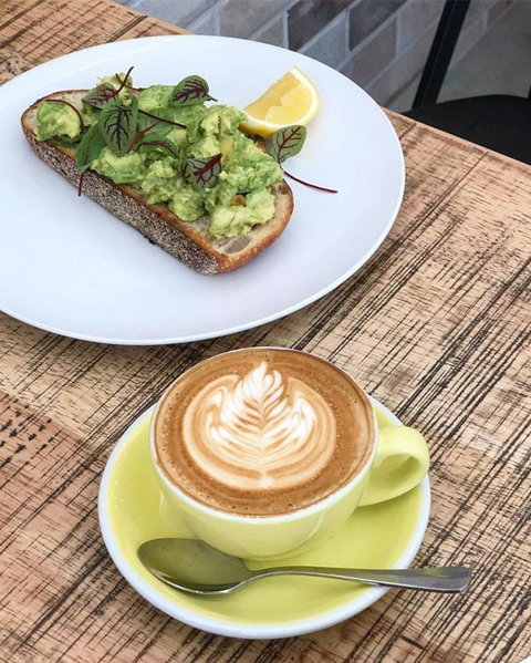 A Little More Cafe - Restaurant Darwin 0