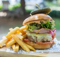 The Hungry Peacock and The Busy Peacock - Restaurant Darwin