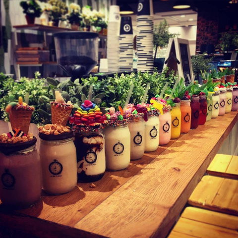 The Vogue Cafe - Restaurant Darwin 0