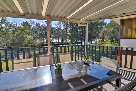 Trackside Bakery - Restaurant Darwin 0