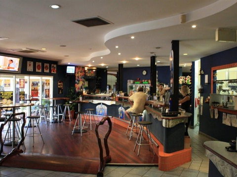 Humpty Doo Tavern - Restaurant Darwin 2