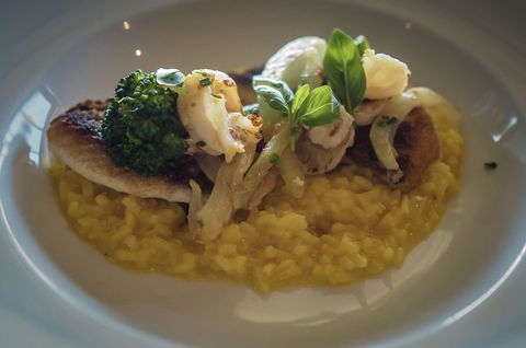 The Cowrie - Restaurant Darwin 0