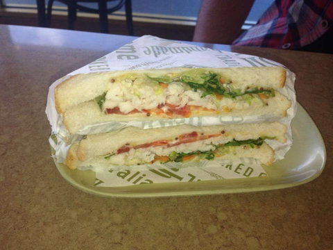 Banjo's Bakery Cafe - Kingston - Restaurant Darwin 0
