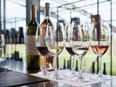 Levantine Hill - Restaurant Darwin 1