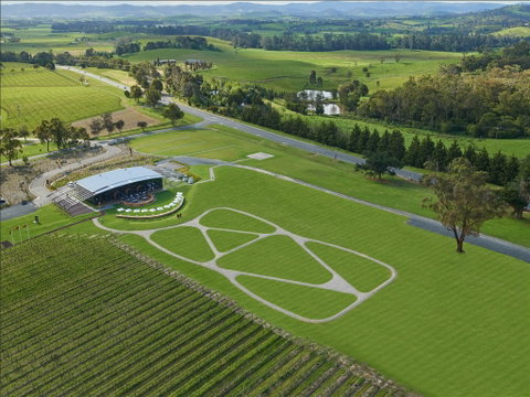 Levantine Hill - Restaurant Darwin 2