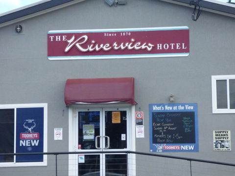 Smithtown Riverview Hotel - Restaurant Darwin 0