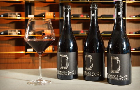 Mr Chester Wine Bar - Restaurant Darwin 0