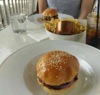 White House Fortified Food  Wine - Restaurant Darwin