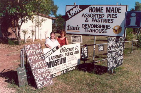 Fran's Devonshire Tea House - Restaurant Darwin 0
