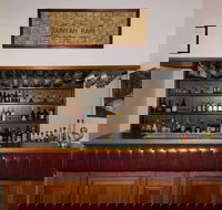 McNevin's Gunyah Restaurant - Restaurant Darwin