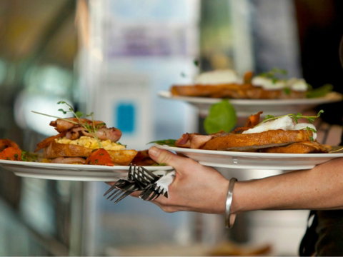 Mecca Cafe - Restaurant Darwin 1