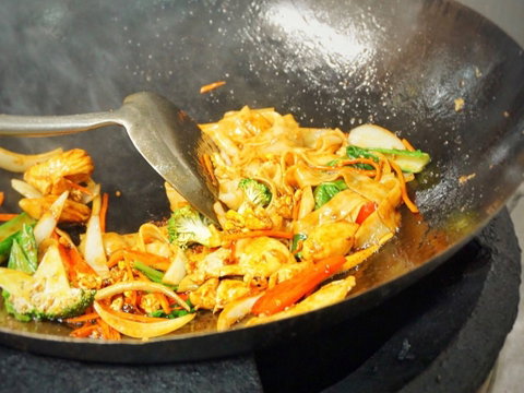 Thailicious - Restaurant Darwin 2