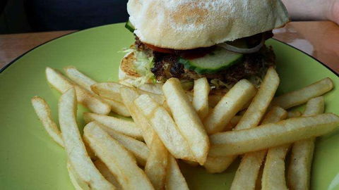 Hungry Wombat Cafe - Restaurant Darwin 0