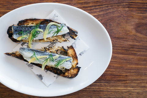 Rare Hare Wine & Food Store - Restaurant Darwin 0