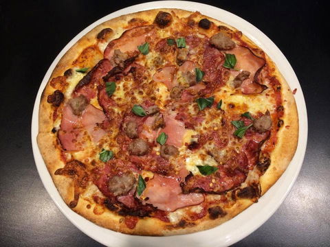 11 Inch Pizza Docklands - Restaurant Darwin 0