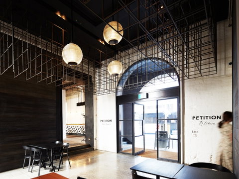 Petition Kitchen - Restaurant Darwin 0