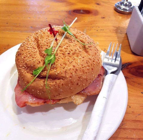 The Colony Coffee House Of Midland - Restaurant Darwin 0