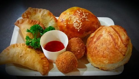 Amma's Cafe - Restaurant Darwin 0