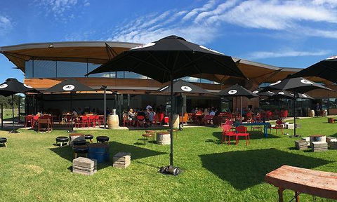 Flying Brick Cider House - Restaurant Darwin 10
