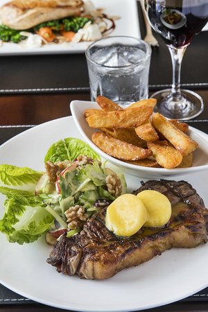 Larceny Restaurant - Restaurant Darwin 0