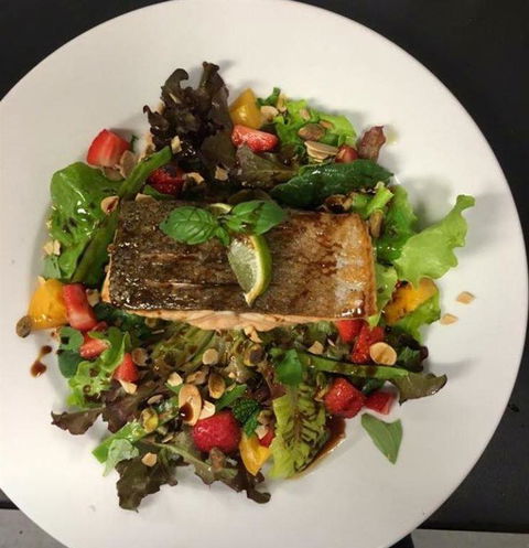 Salingers Cafe - Restaurant Darwin 0
