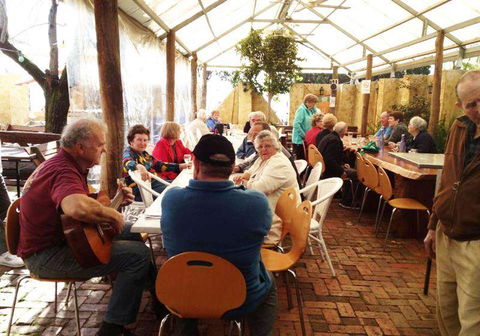 Ken's Humble Pie Shop - Restaurant Darwin 7