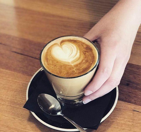 Zest Cafe - Restaurant Darwin 0