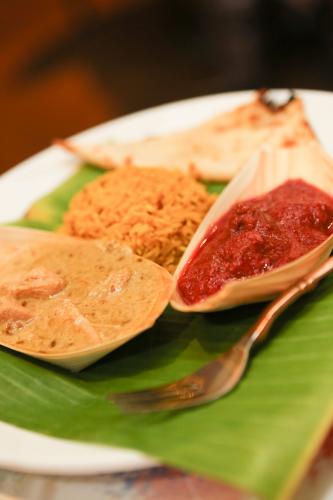 Maharajas - Restaurant Darwin 1