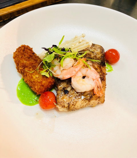 Essence Bar & Grill - Restaurant Darwin 3