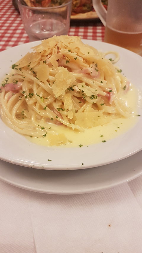 Fannie Bay Super Pizza & La Baia Restaurant - Restaurant Darwin 1