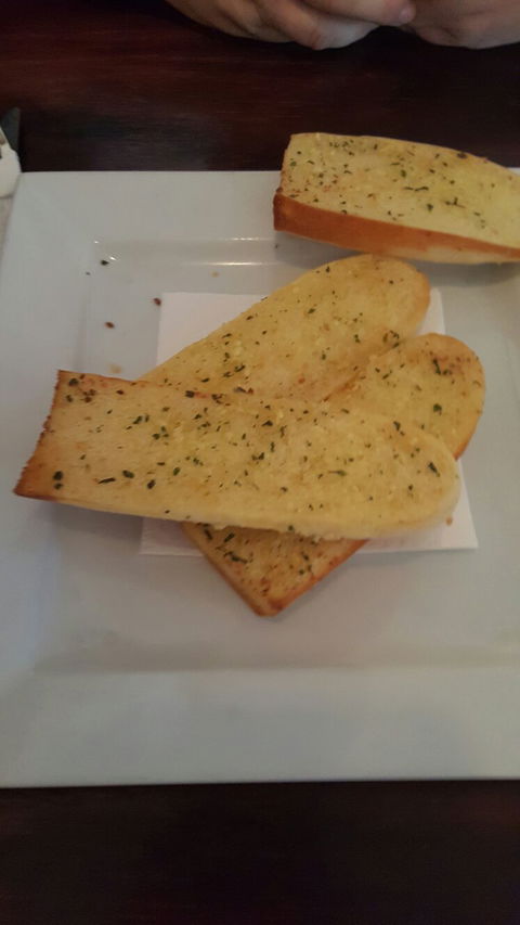 The Arch Rival Bar & Grill - Restaurant Darwin 1