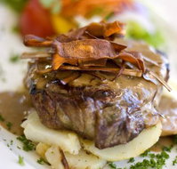 Waves Bistro at the Pier Hotel - Restaurant Darwin