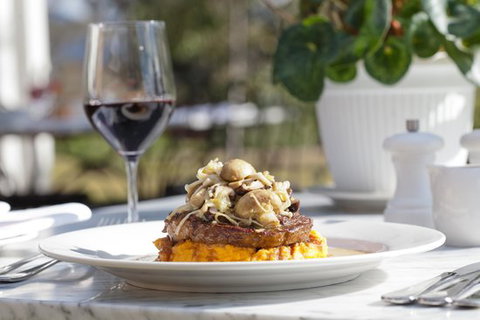 Vinden Estate Wines & Bistro Vinden - Restaurant Darwin 0
