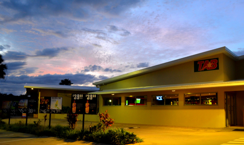 Capricorn Tavern - Restaurant Darwin 3