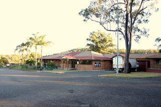 Bushland Tavern - Restaurant Darwin 1