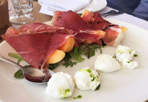 Noosa Waterfront Restaurant - Restaurant Darwin 16