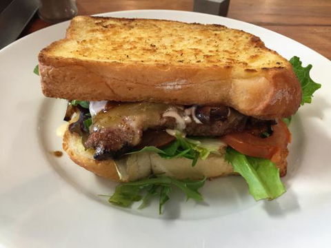 The Country Providore Cafe - Restaurant Darwin 0