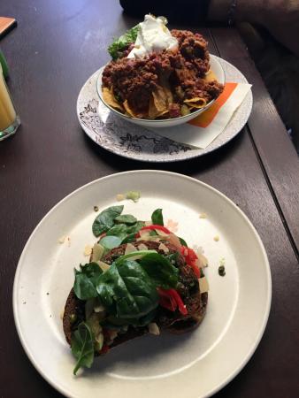 The Fleurieu Pantry - Restaurant Darwin 0
