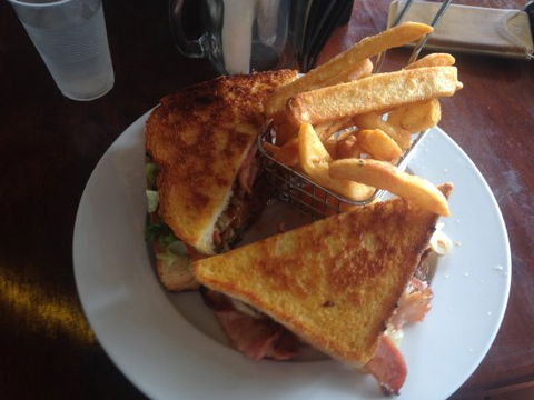 Three C's Cafe - Restaurant Darwin 0