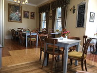 Madame M cafe