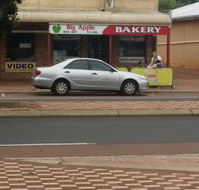 Big Apple Bakery - Restaurant Darwin