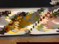 Seasons Hotel Restaurant