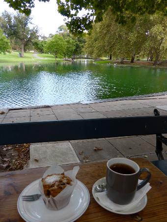 Arnies - Restaurant Darwin 0
