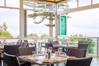 Sarins Bar  Restaurant