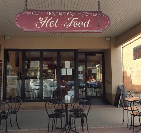Bronte's Gourmet - Restaurant Darwin 0