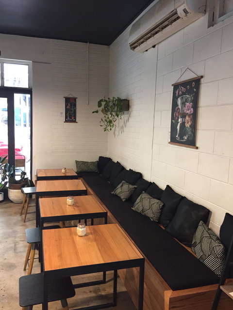 Small Change Espresso - Restaurant Darwin 6