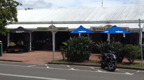 Mapleton Patisserie & Bakery - Restaurant Darwin 0