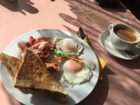 Travellers Rest Cafe